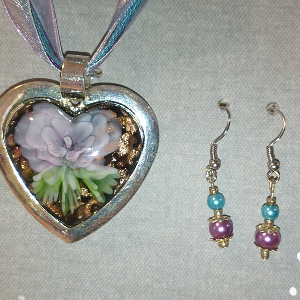 Jewelry Set - Picture 9 of 16